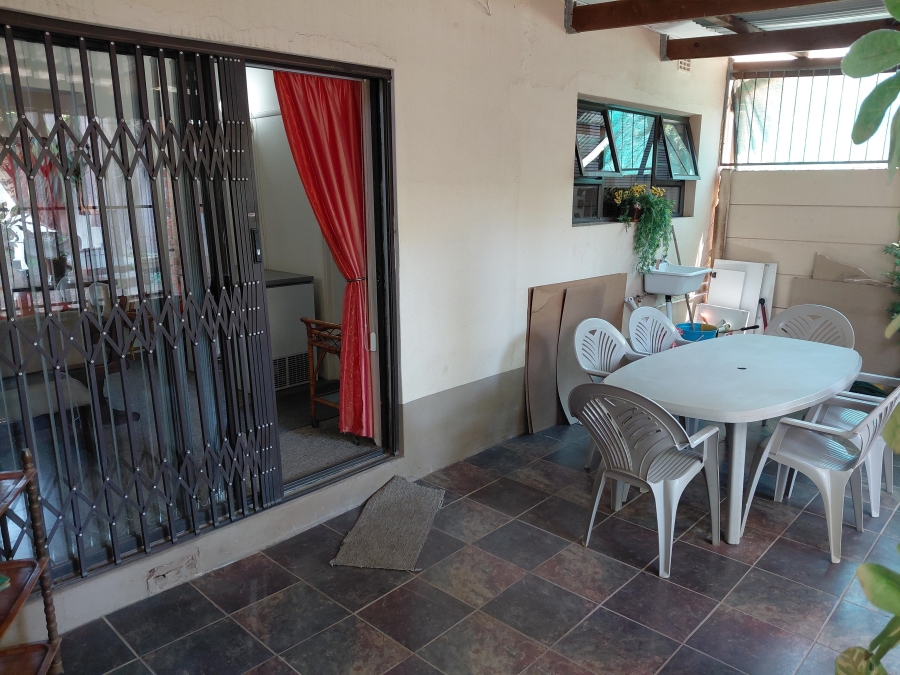 4 Bedroom Property for Sale in Van Riebeeck Hoogte Eastern Cape